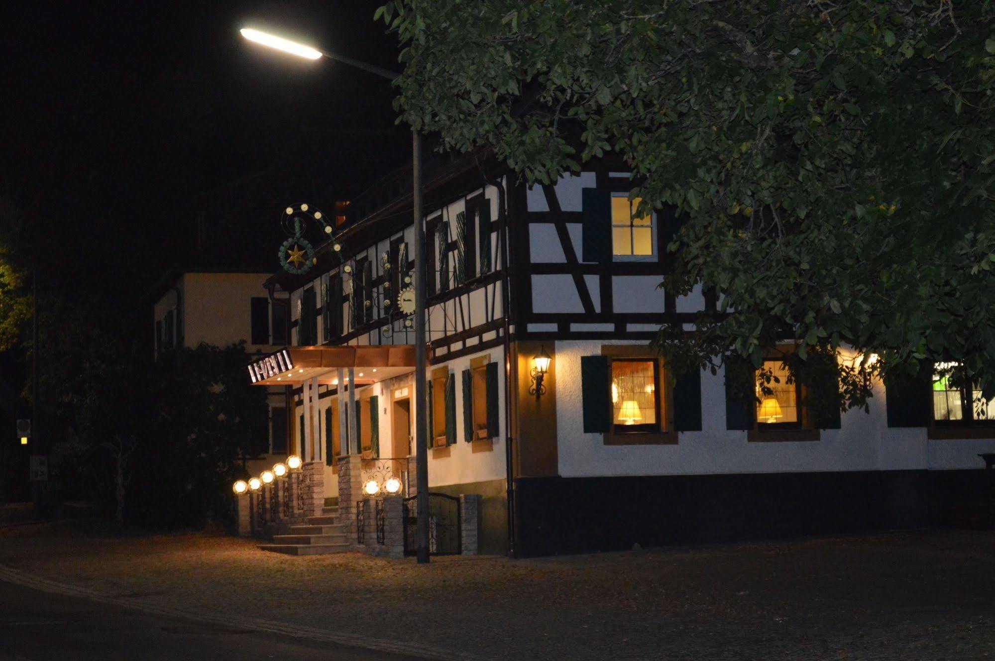 Landhotel Rangau Gasthof & Brennerei Markt Erlbach Kültér fotó